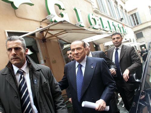 Berlusconi avverte Bersani: "Senza accordi subito al voto"