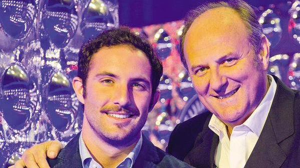 Gerry Scotti e la gaffe ad "Avanti un altro": "La linea va al Tg1"