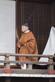 Giappone, l'imperatore lascia il trono 2