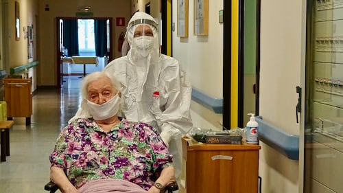 Bruna, un'ospite della struttura per anziani Itis di Trieste
