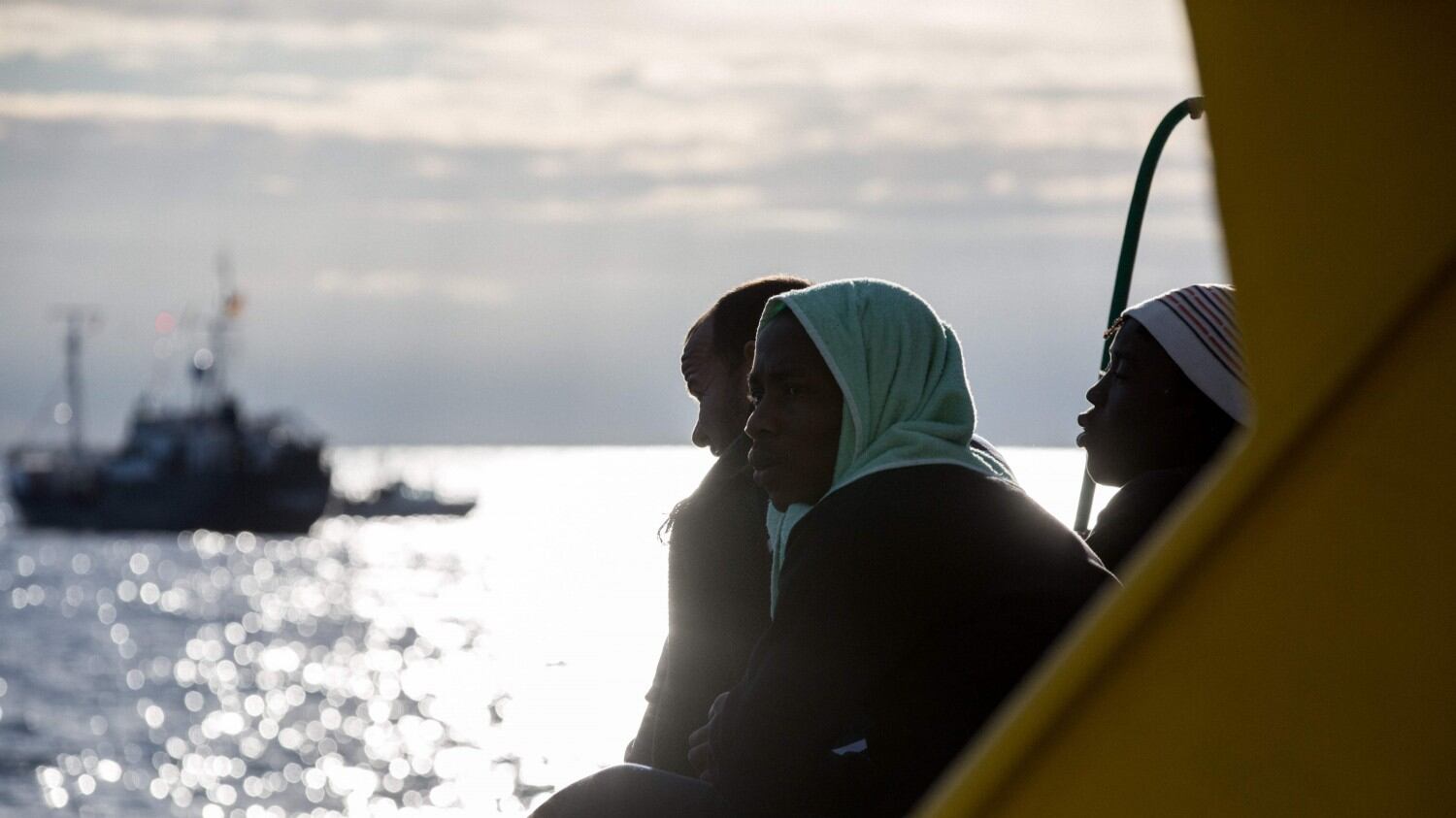 Il Viminale sigilla il mare: stretta sulle navi delle Ong