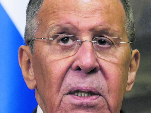 Ma Vladimir alza il tiro su Berlino: chiuso il consolato tedesco