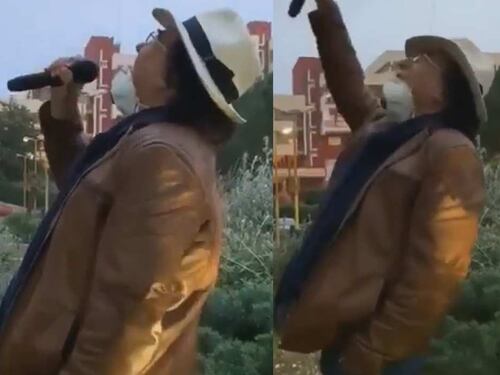 Al Bano canta "Felicità" fuori dall'hotel che ospita i medici di Bari