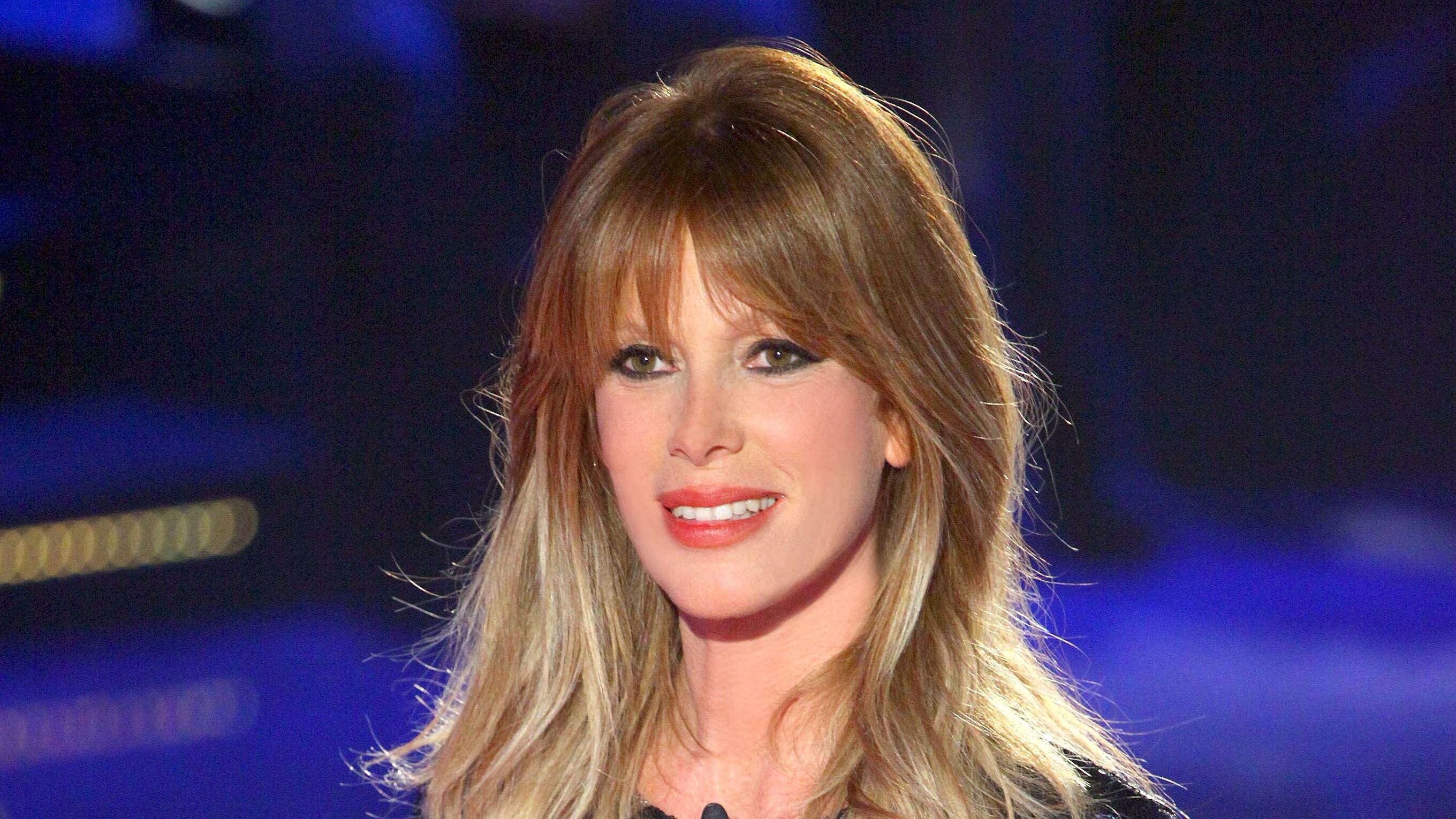 La Marcuzzi al timone dell'"Isola dei famosi"