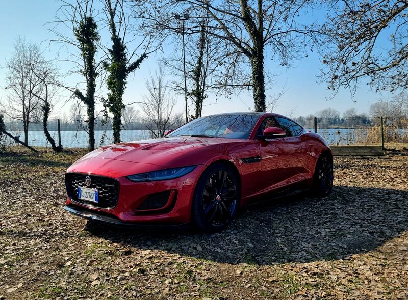 Jaguar F-Type 75 P450, le foto di un gioiello in via di estinzione 17