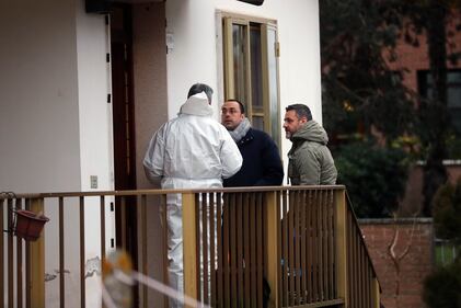Ferrara, coniugi massacrati dal figlio e dall'amico 1