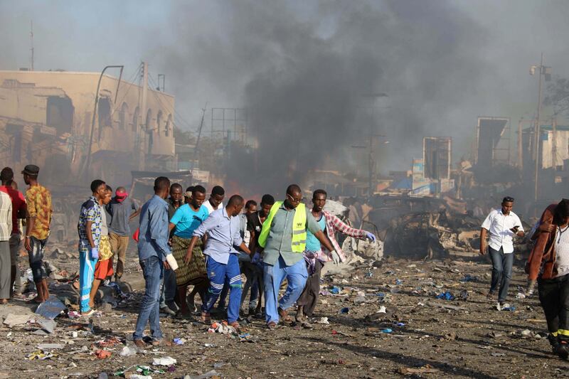 Mogadiscio, esplode un'autobomba: più di 200 vittime 2