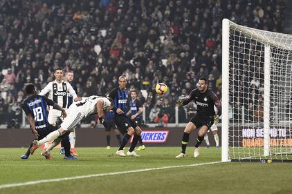 La Juventus vince il derby d'Italia contro l'Inter: le immagini dello Stadium 13
