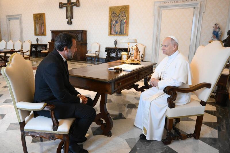 Matteo Salvini e la figlia Mirta in udienza da Papa Leone XIV 4