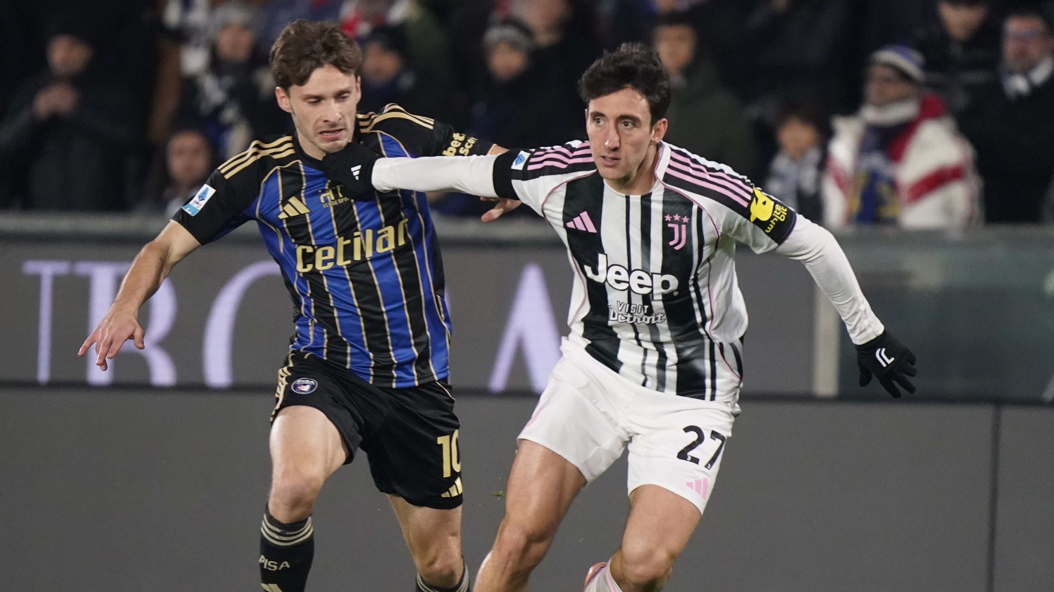 La Juventus vince 2-0 a Pisa ma non convince: in gol Kalulu e Yildiz