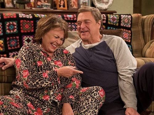 Polemiche per battuta razzista: Abc cancella la serie "Roseanne"