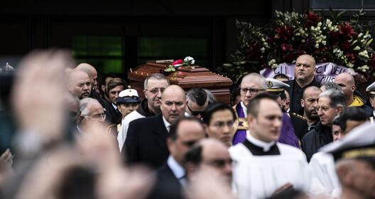I funerali di Pino Daniele al Divino Amore a Roma 16