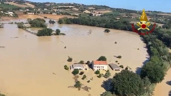 Sciacalli in azione nelle zone alluvionate: ecco cosa voleva fare la banda di stranieri