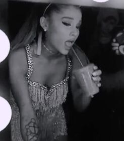 Scream Queens, le protagoniste hot su Instagram 39