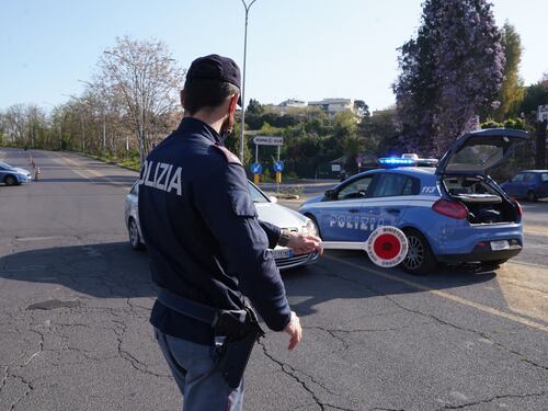 "Sono stagista a Palazzo Chigi", ma non serve a evitare la multa
