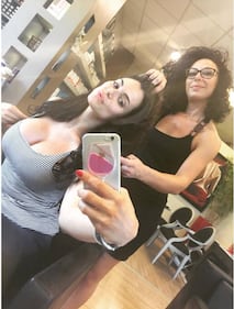 Cristina Del Basso, seno esplosivo in un selfie 20