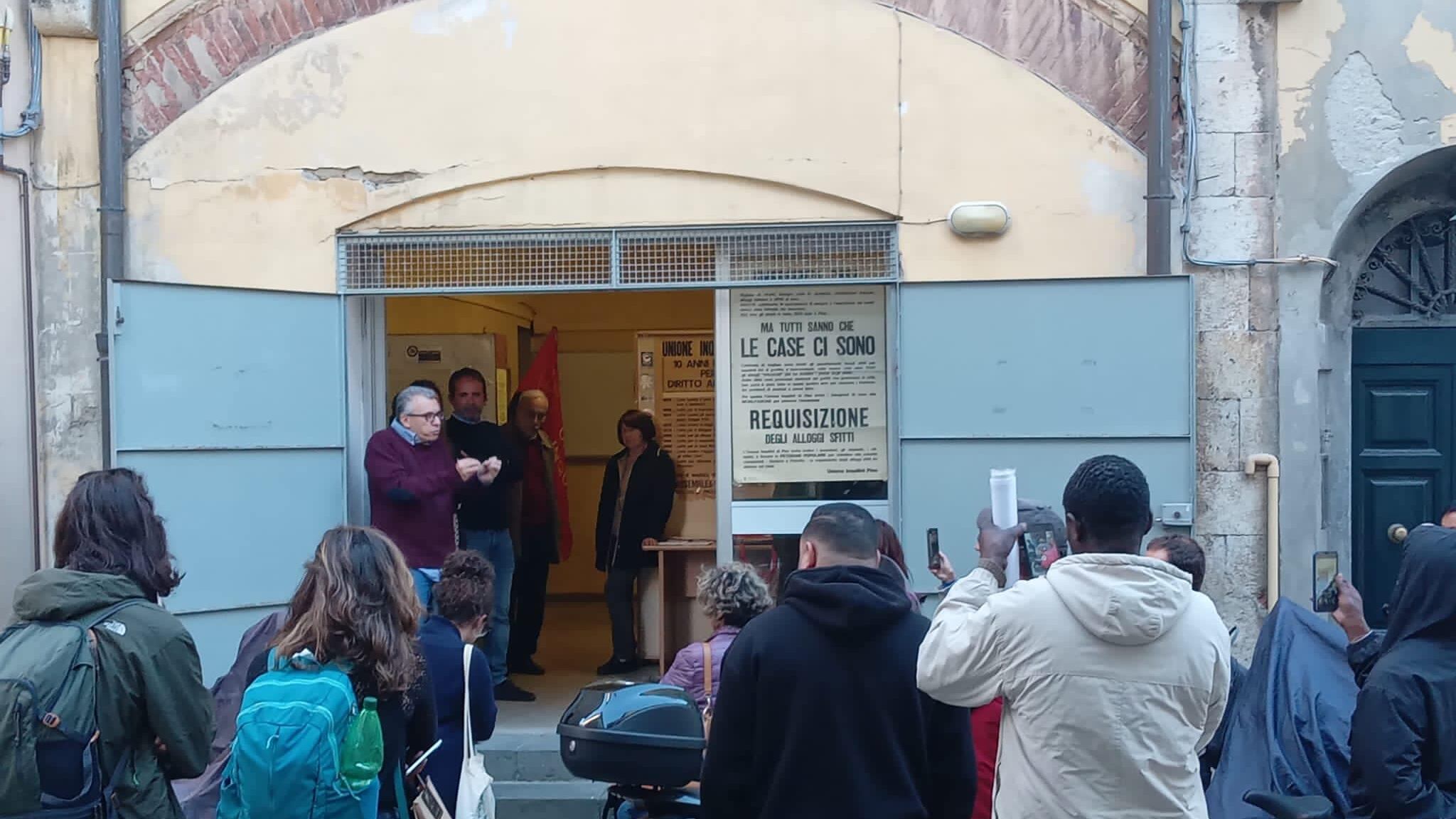 L'associazione degli inquilini sfrattati finisce sotto sfratto