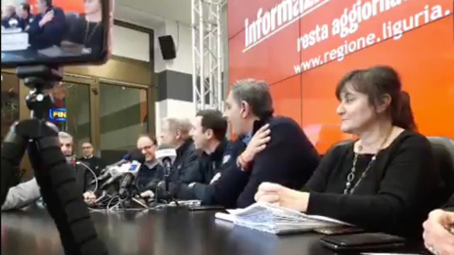 La conferenza ligure sul coronavirus diventa virale sul profilo di Lady Gaga