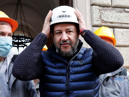 "Statistiche drammatiche per gli incidenti stradali". Salvini delinea l'azione del governo