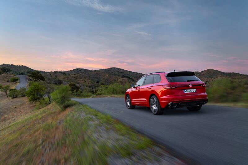 Volkswagen Touarge, guarda la gallery 27