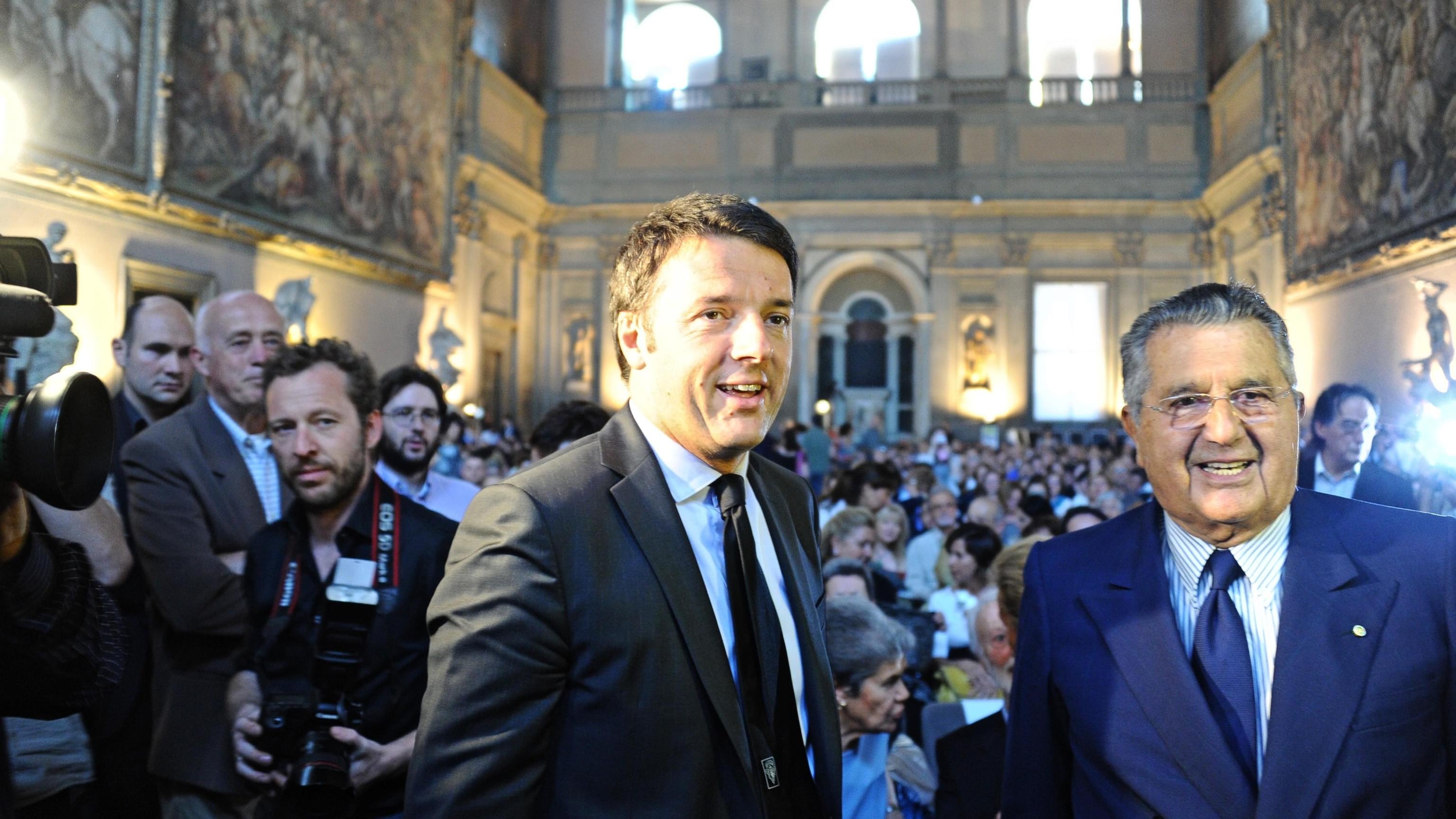 L'Ingegnere osanna Renzi dopo averlo rottamato