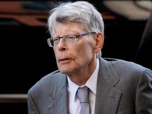 Torna il mago Stephen King con una detective privata