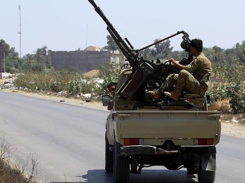 Libia, la denuncia di Haftar: "Integralisti al fianco di Al Sarraj"
