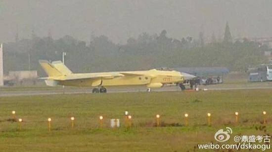 Cina, avviata produzione di caccia di quinta generazione