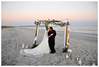 57 matrimoni (per ora) per una coppia inglese 20