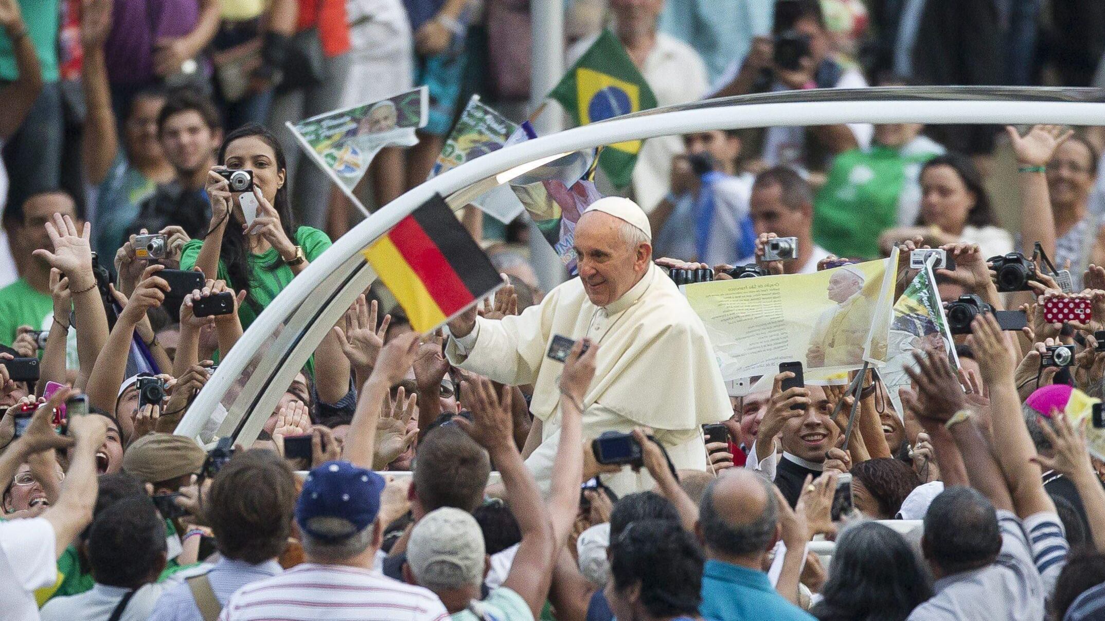 Quell'errore nella sicurezza che preoccupa (non il Papa)