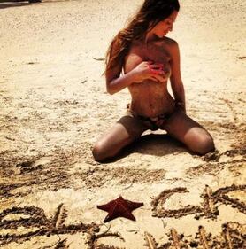 Scatti hot dai Tropici 13