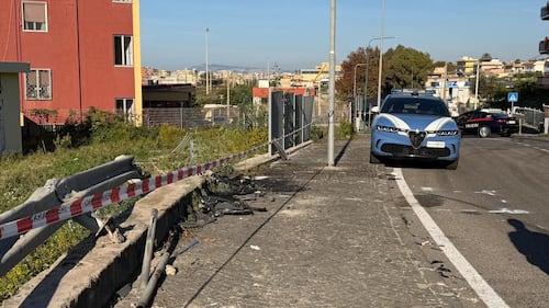 Le immagini dopo lo schianto di Torre del Greco 1