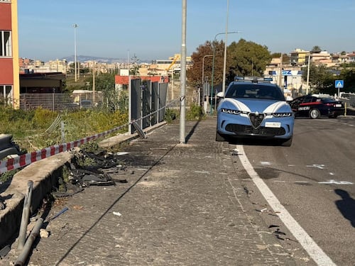 Le immagini dopo lo schianto di Torre del Greco