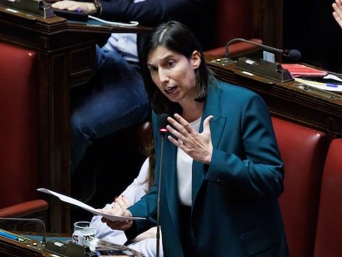 Ed Elly contatta Giorgia per smarcarsi dai grillini. "Io non faccio l'ultrà"