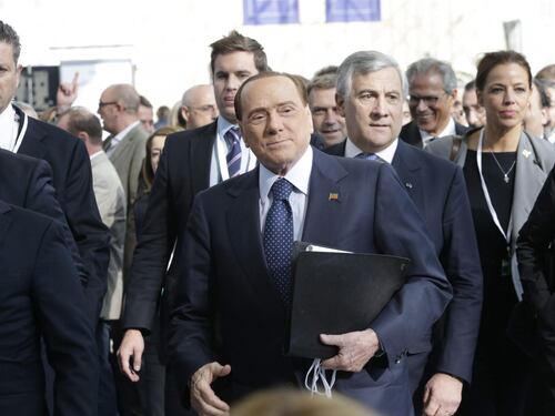 Berlusconi si prende la scena: a Madrid trasferta importante