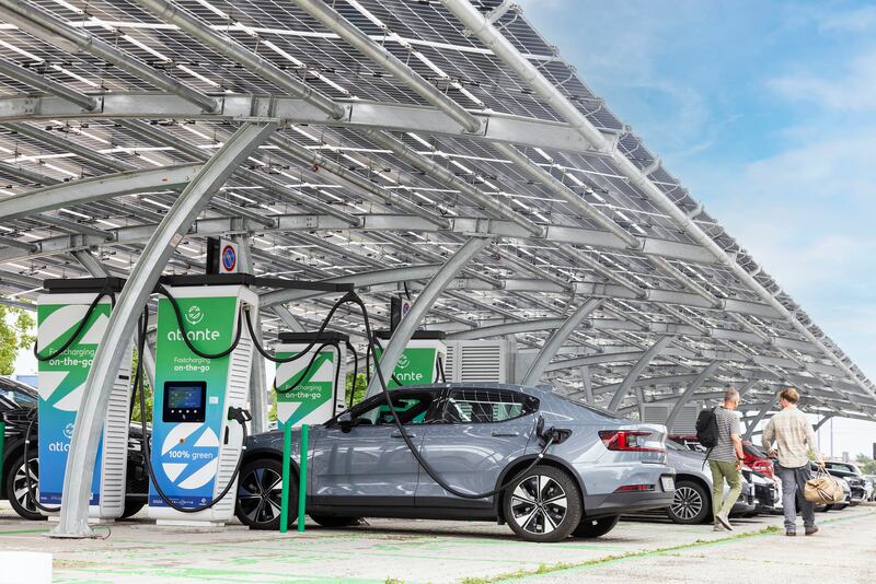 Atlante ricarica auto elettrica
