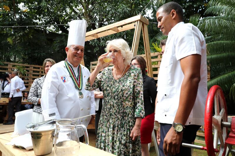 Camilla Parker Bowles e il Principe Carlo: le foto nei Caraibi 1