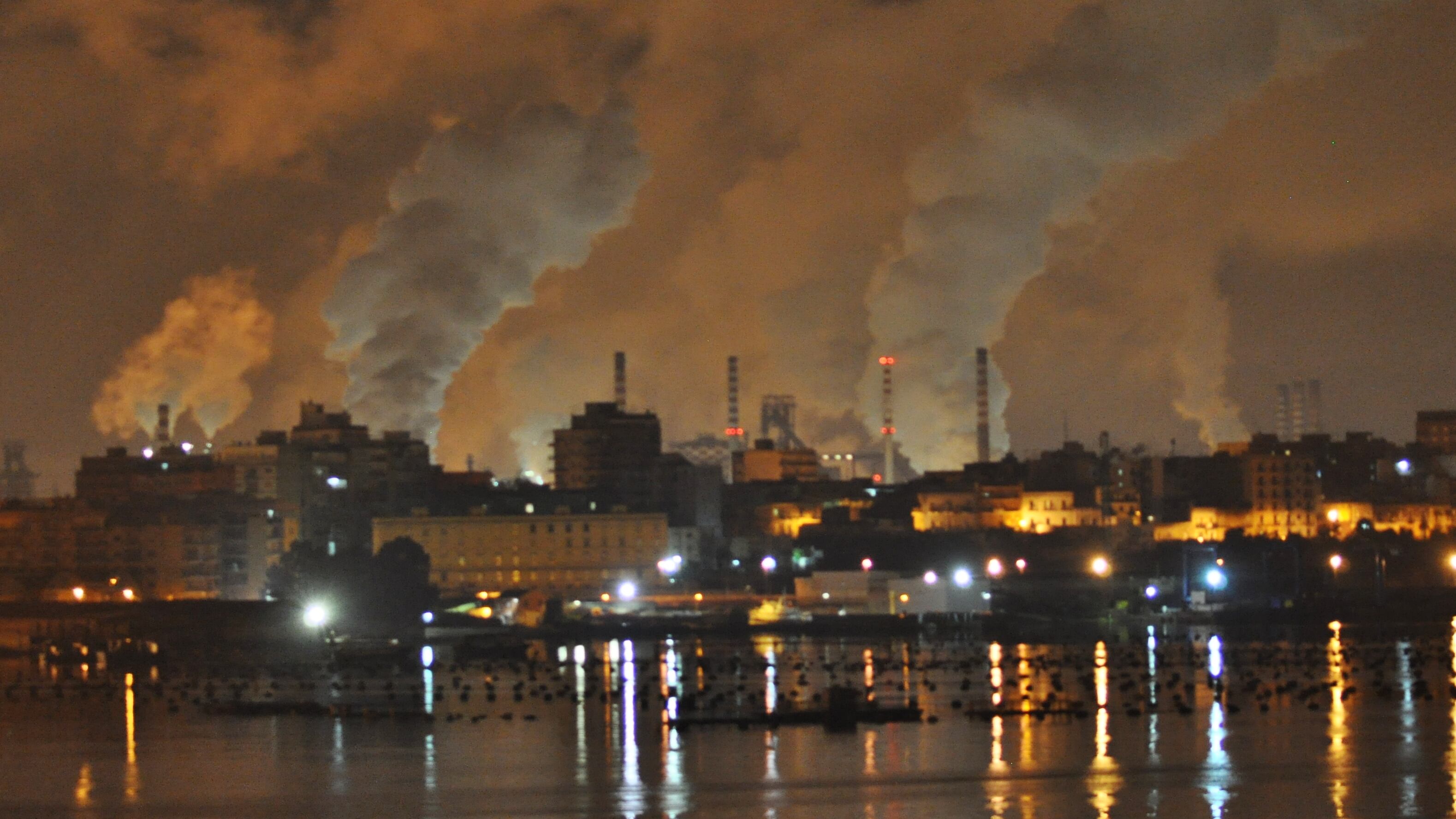 Ilva, disastro ambientale. Processo a maggio per i Riva e Vendola