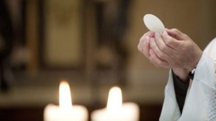 Padova, ladro deruba anziana in chiesa durante la messa