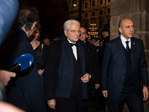 "Una leggerezza". L'affondo choc di Crisanti a Mattarella