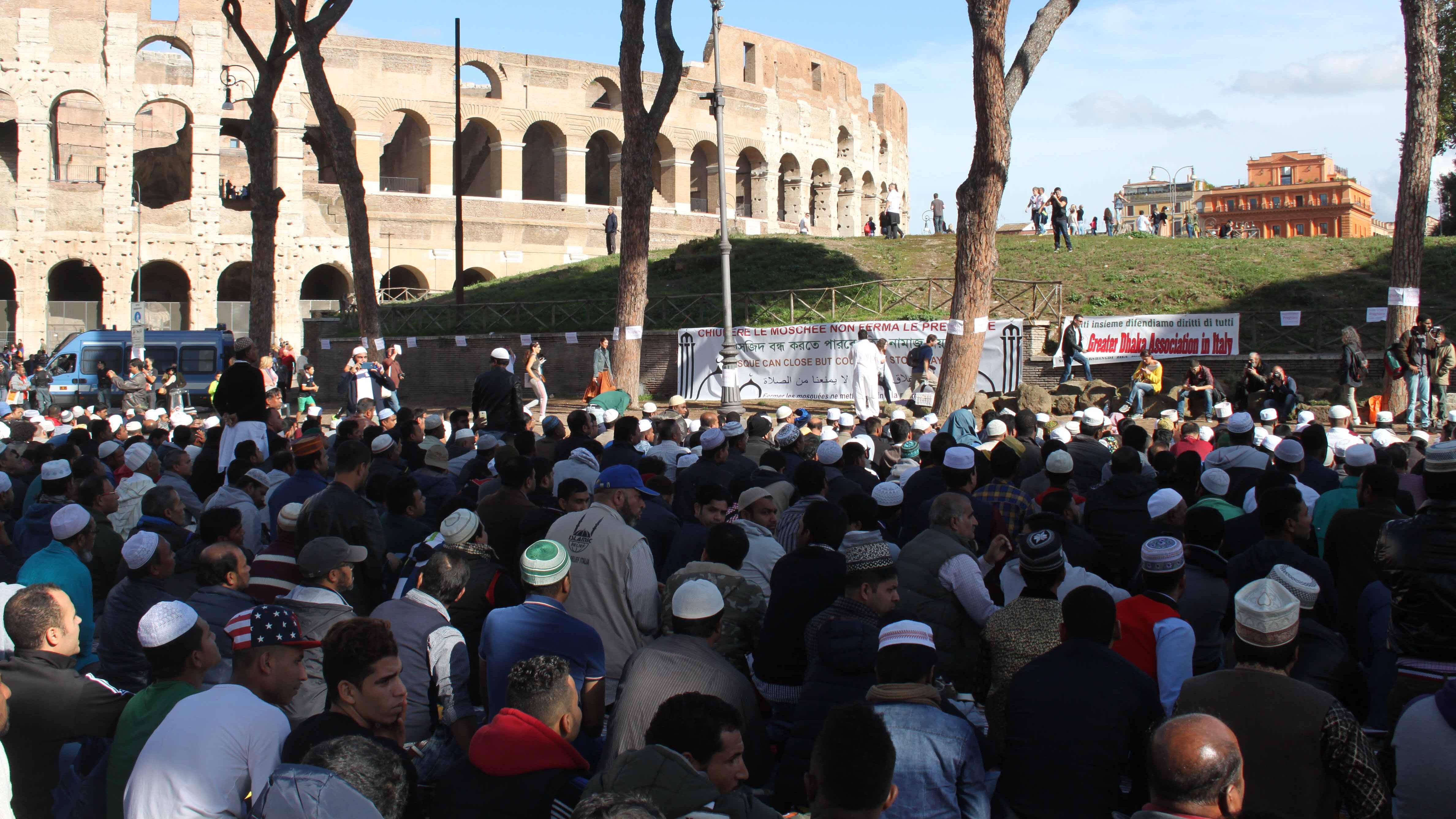 La fatwa dell'Egitto sull'Italia: "Non chiudete le moschee "