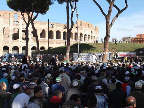La fatwa dell'Egitto sull'Italia: "Non chiudete le moschee "