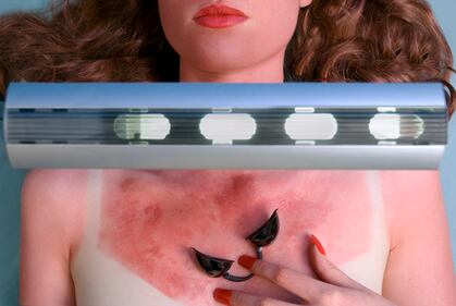 Quanto soffrono le donne: le foto-denuncia di Jessica Ledwich 5