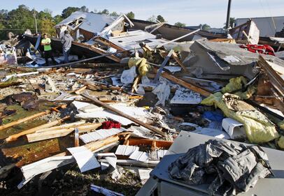 Usa, la furia del tornado devasta gli Stati centrali 17
