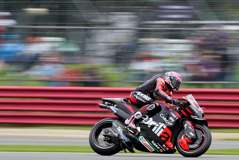 MotoGP, Espargaro beffa Bagnaia e trionfa a Silverstone: le immagini più belle della gara 6