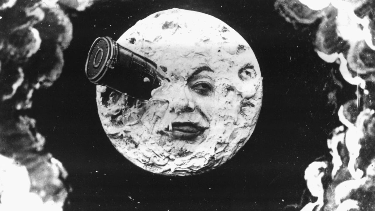 Luna, guardarti mi stanca