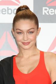 Gigi Hadid, sexy per Reebok: foto 7