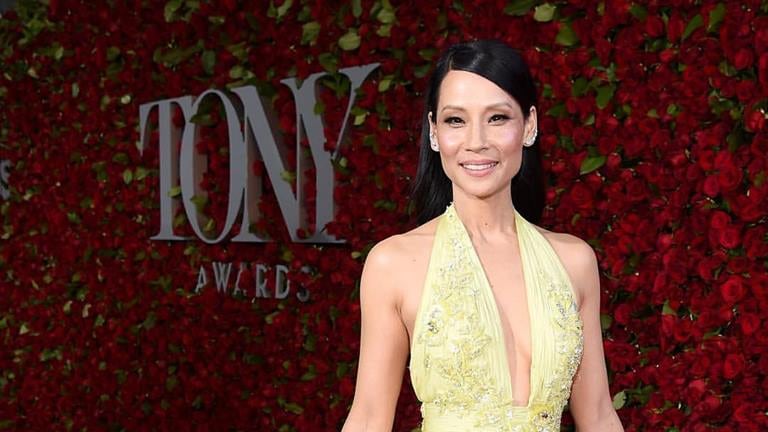 Lucy Liu produrrà “Unsung Heroes”, una serie sulle eroine dimenticate
