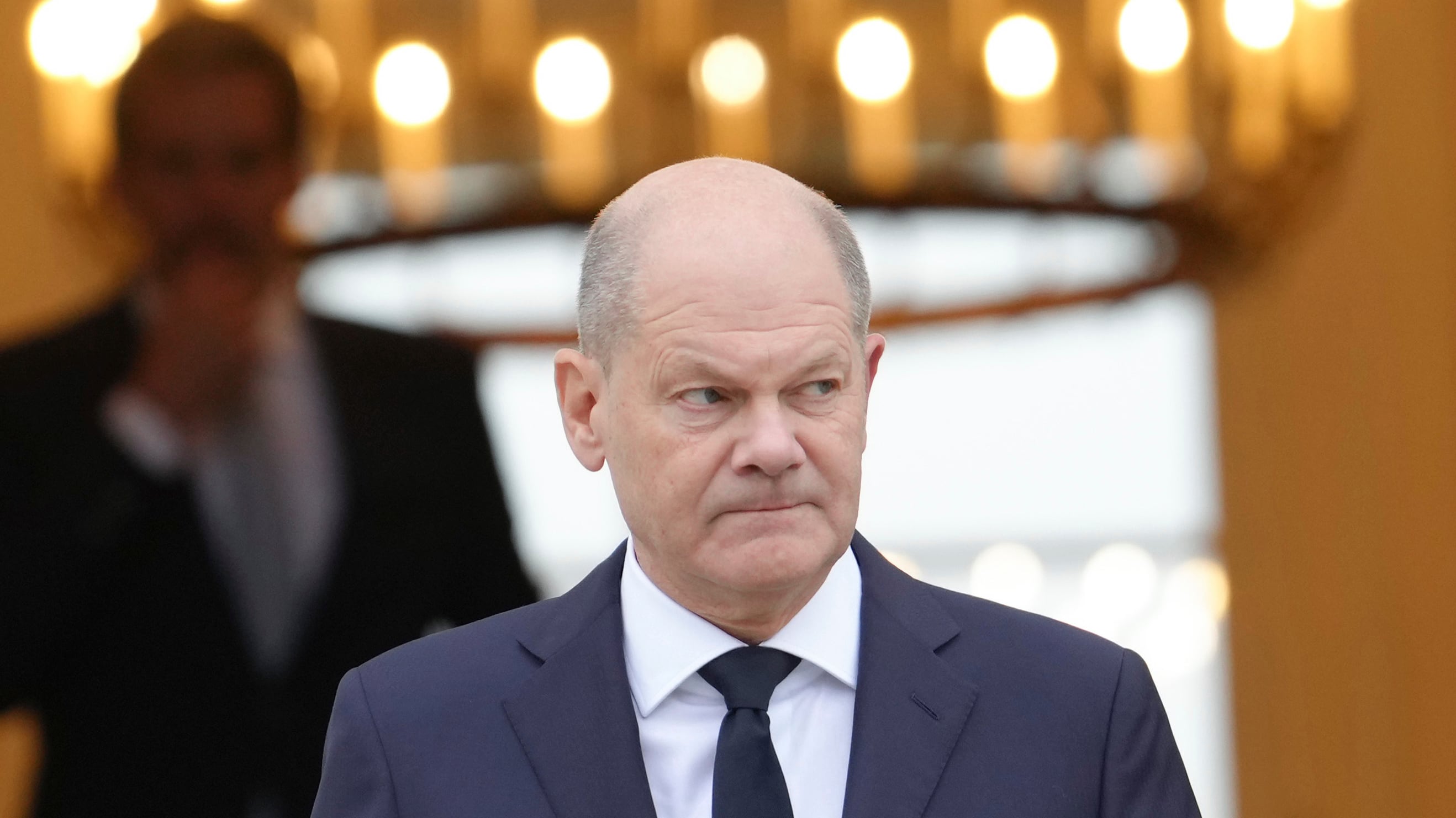 Scholz all'attacco di Musk. "I padroni dei social non decideranno il voto"