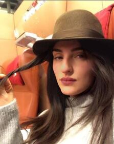 Bionda come Marilyn: il nuovo look di Arisa 9